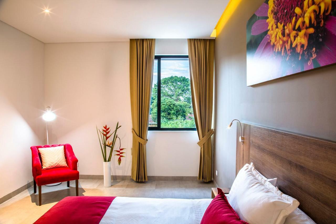 Hotel Pance 122 Wellness Spa カリ エクステリア 写真