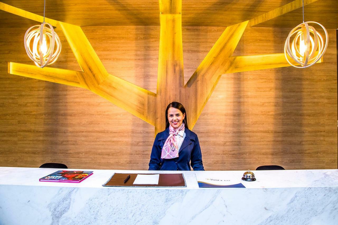 Hotel Pance 122 Wellness Spa カリ エクステリア 写真